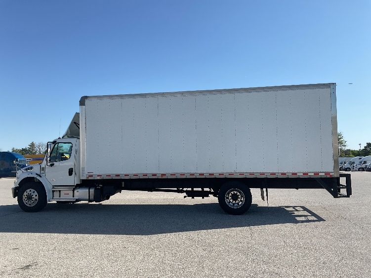 2022 Freightliner eM2 in Poplar Bluff, MO — photo 4