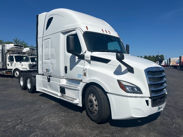 2022 Freightliner Cascadia