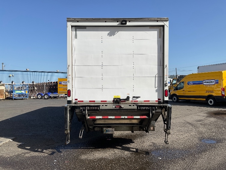 2022 Freightliner eM2 in Tacoma, WA — photo 7