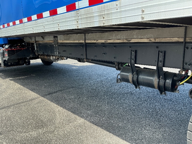 2022 Freightliner eM2 in Lexington, KY — photo 5