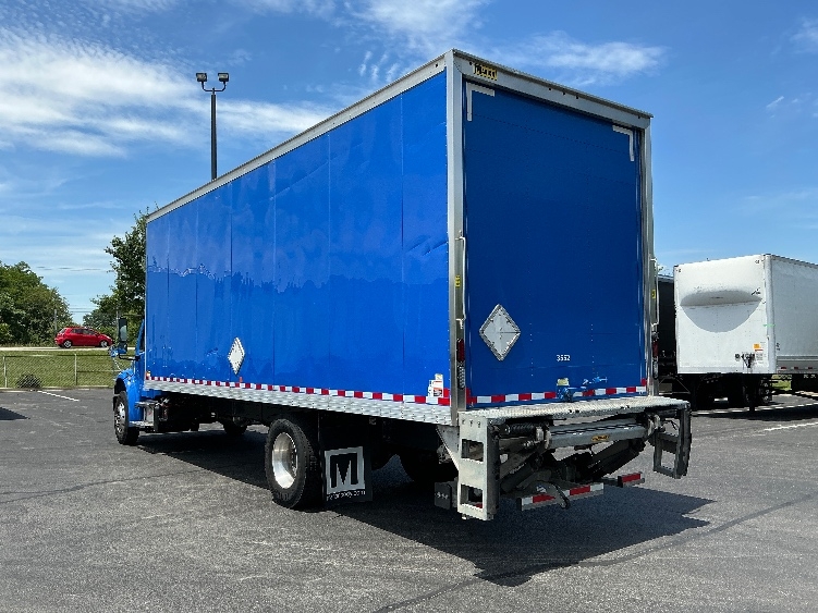 2022 Freightliner eM2 in Lexington, KY — photo 6