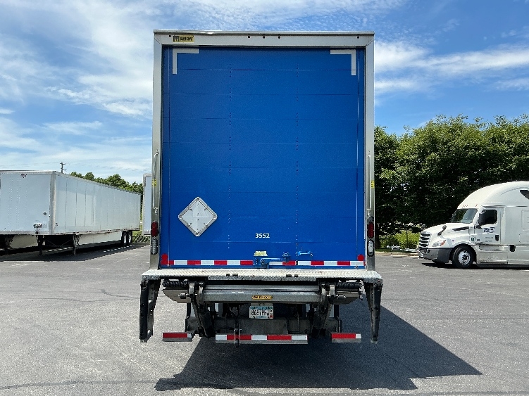 2022 Freightliner eM2 in Lexington, KY — photo 7