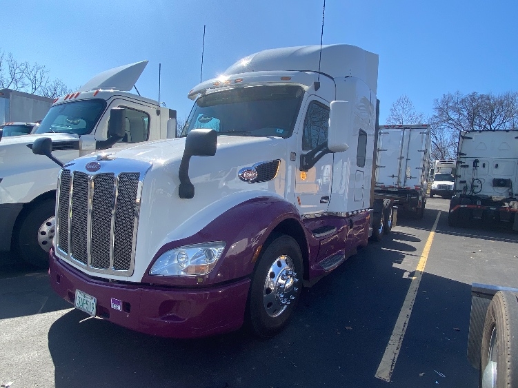 2020 Peterbilt 579 in Jessup, MD — photo 3