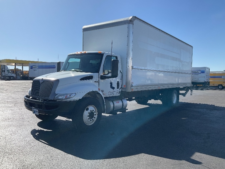 2022 International MV in Phoenix, AZ — photo 3