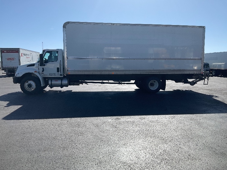 2022 International MV in Phoenix, AZ — photo 4