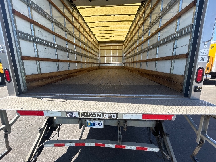 2022 International MV in Phoenix, AZ — photo 10