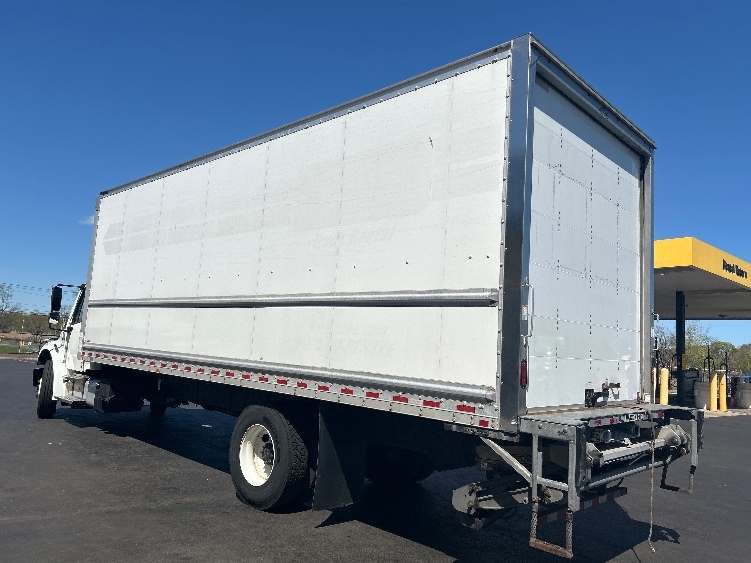2022 Freightliner eM2 in Chicopee, MA — photo 6