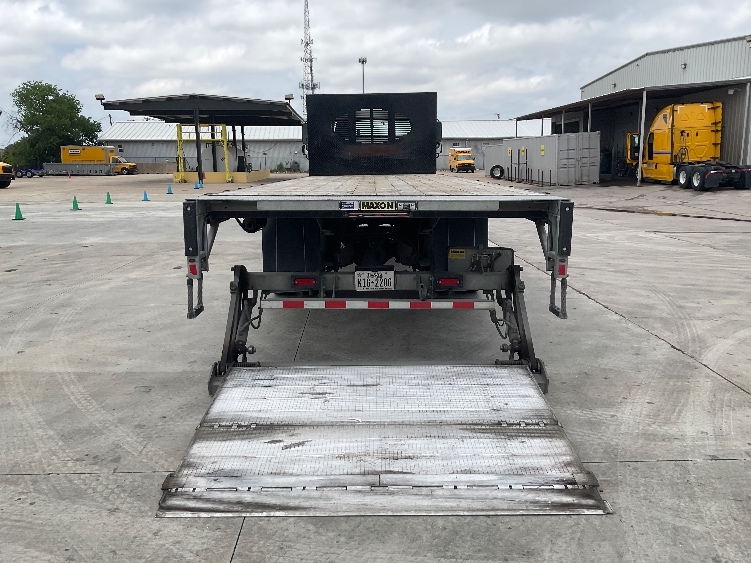 2023 Freightliner eM2 in San Antonio, TX — photo 8