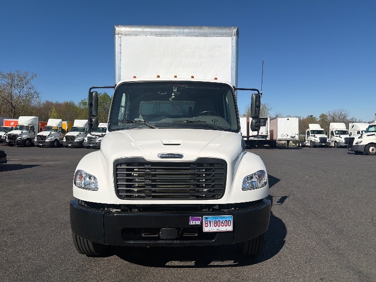 2023 Freightliner eM2 in Chicopee, MA — photo 2