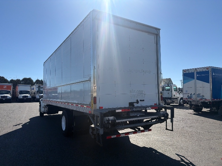 2023 Freightliner eM2 in Chicopee, MA — photo 6