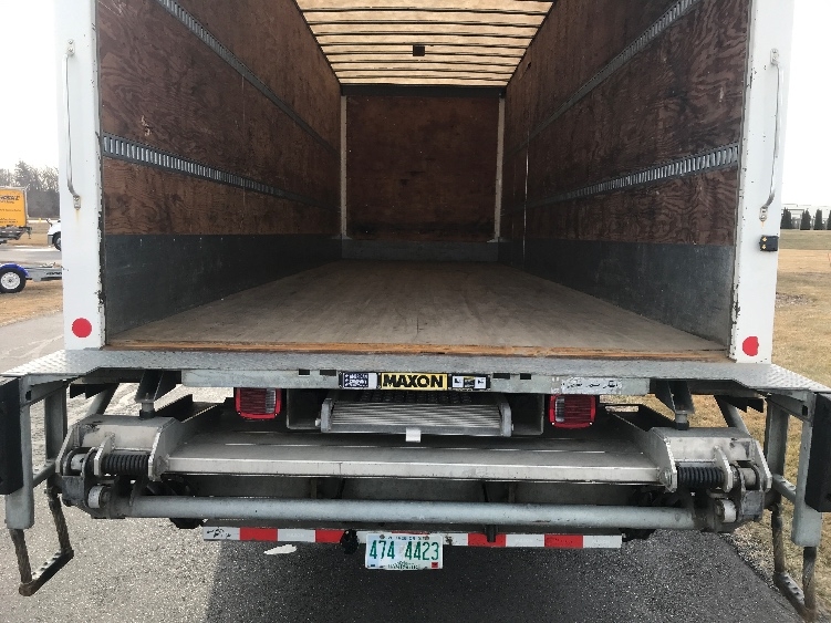 2020 Freightliner M2 106 in Londonderry, NH — photo 10