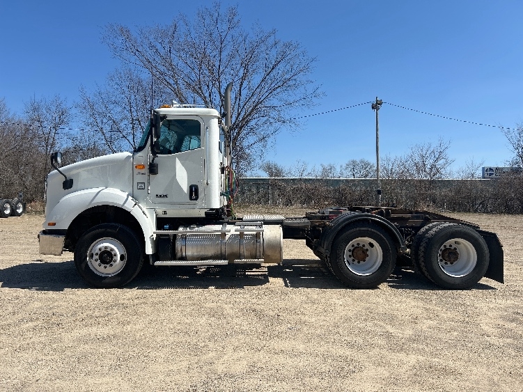 2021 International HX in Kalamazoo, MI — photo 4