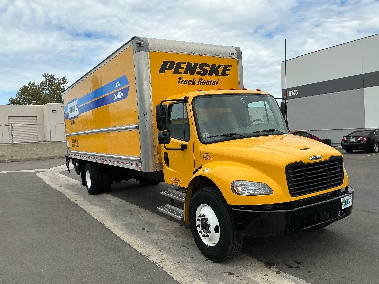 2023 Freightliner M2 106