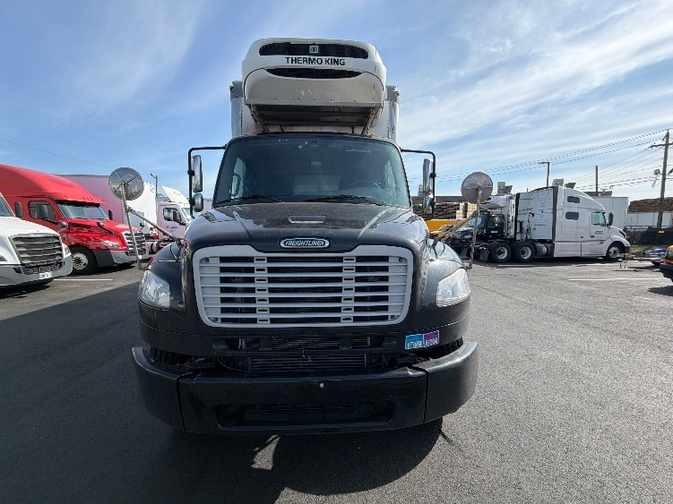 2023 Freightliner eM2 in Linden, NJ — photo 2