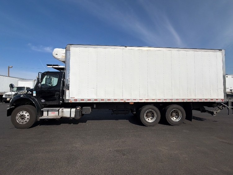 2023 Freightliner eM2 in Linden, NJ — photo 4