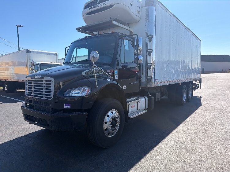2023 Freightliner eM2 in Linden, NJ — photo 3