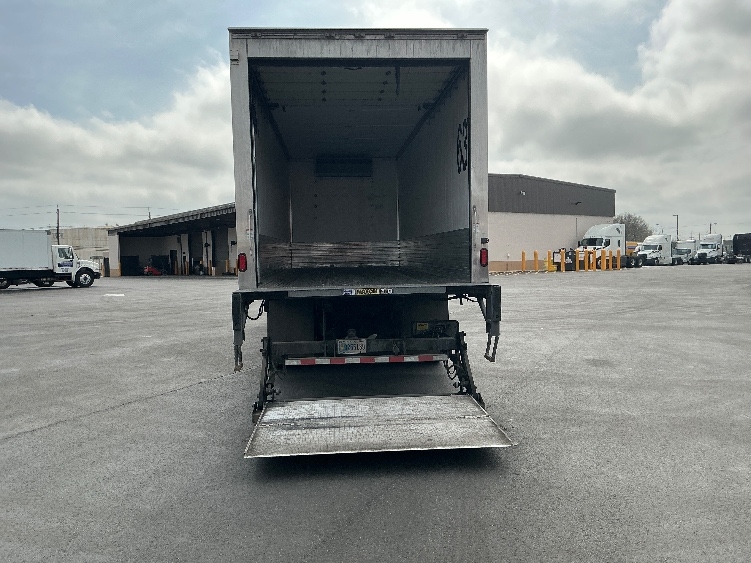 2023 Freightliner eM2 in Linden, NJ — photo 9