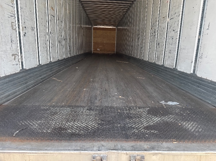 2013 Utility Trailer in Gahanna, OH — photo 8