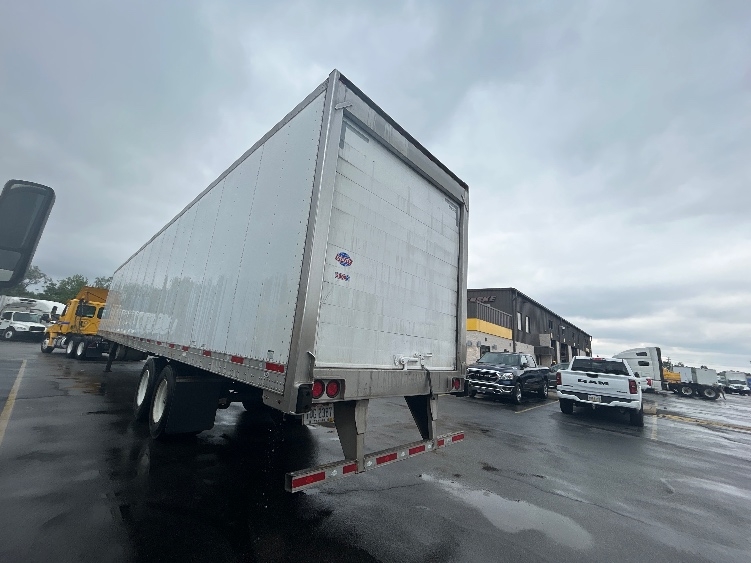 2014 Utility Trailer in Brook Park, OH — photo 3