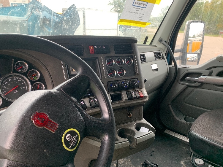 2019 Kenworth T680 in Akron, OH — photo 10