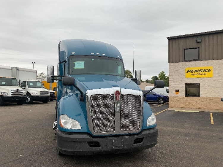 2019 Kenworth T680 in Akron, OH — photo 2