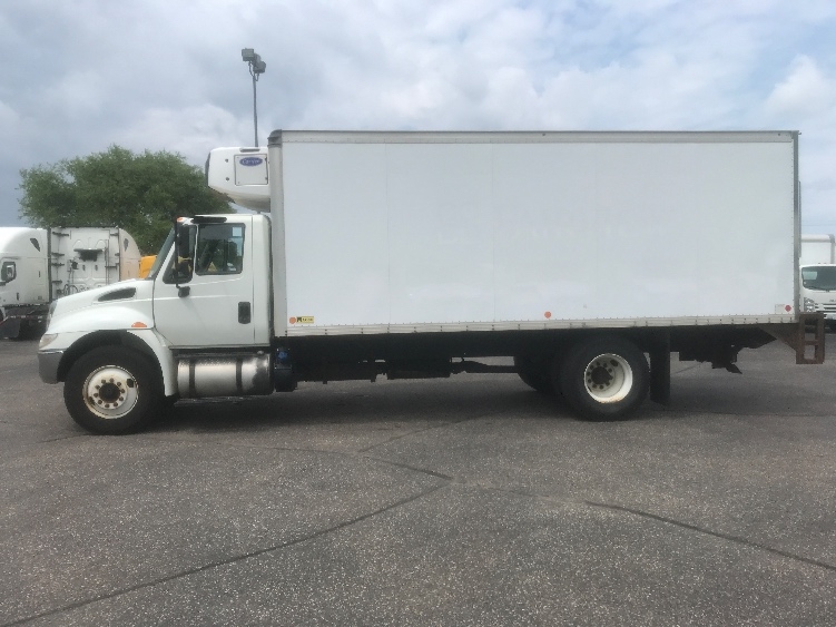 2016 International 4300 in Roseville, MN — photo 4