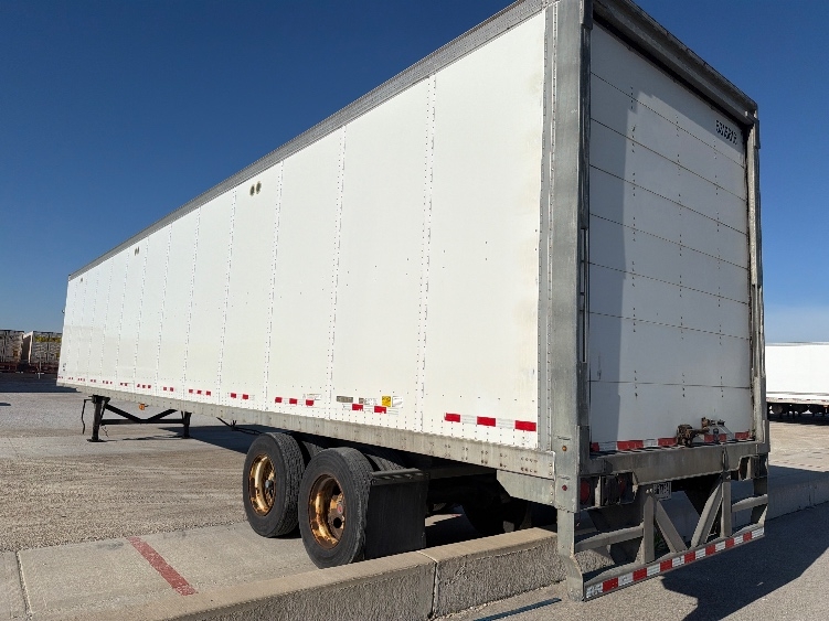 2015 Vanguard in Sturtevant, WI — photo 3
