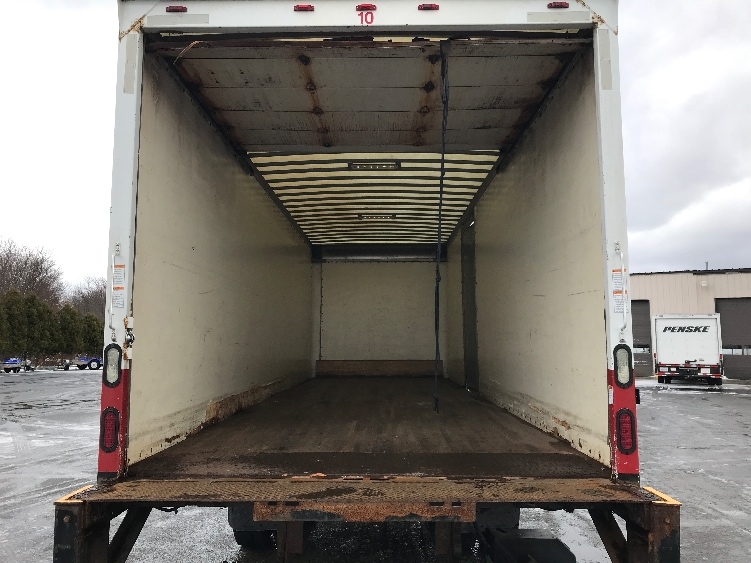 2015 Hino 268 in Buffalo, NY — photo 8