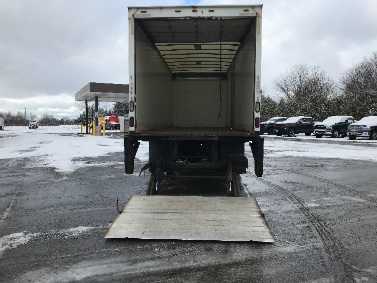 2016 Hino 268 in Buffalo, NY — photo 9
