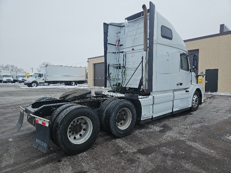2017 Volvo in Roseville, MN — photo 7