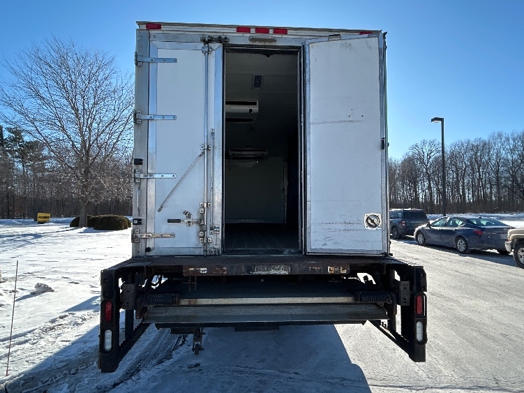 2016 Freightliner eM2 in De Pere, WI — photo 8