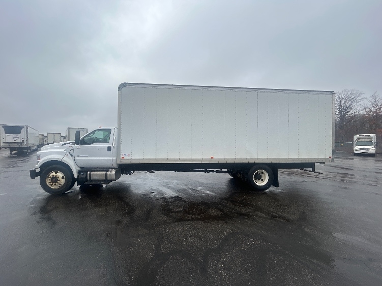 2022 Ford F-750 in Oakwood Village, OH — photo 4