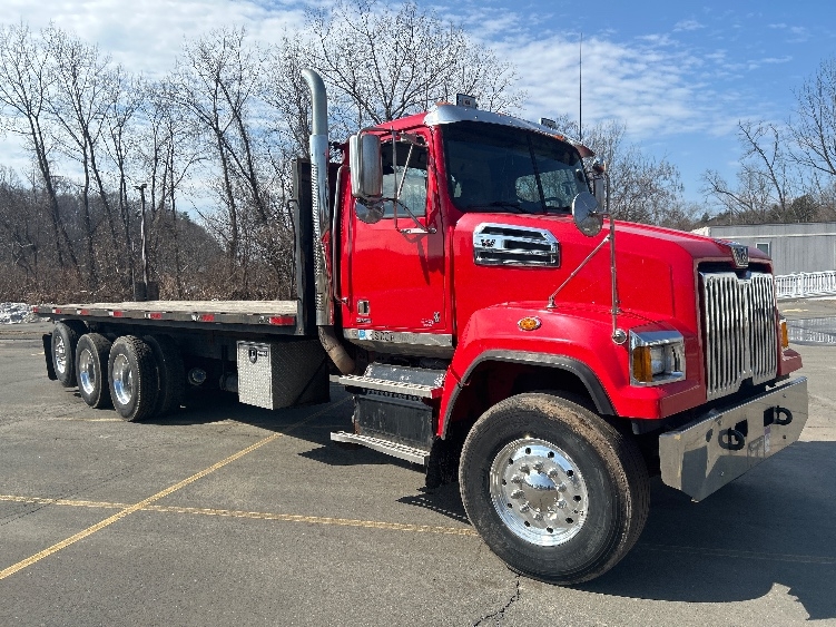2018 Western Star 4700 in Montgomery, NY