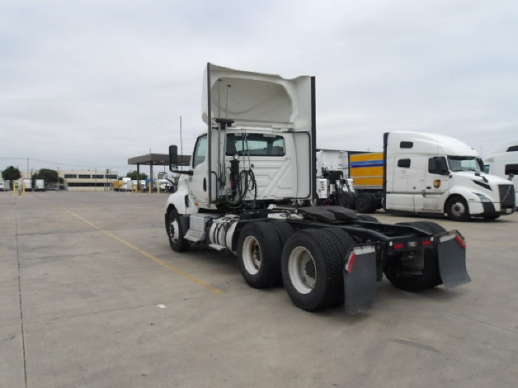 2020 International LT in Fort Worth, TX — photo 5