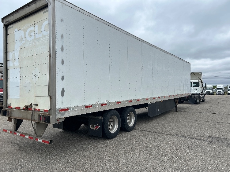 2016 Utility Trailer in Lansing, MI — photo 4