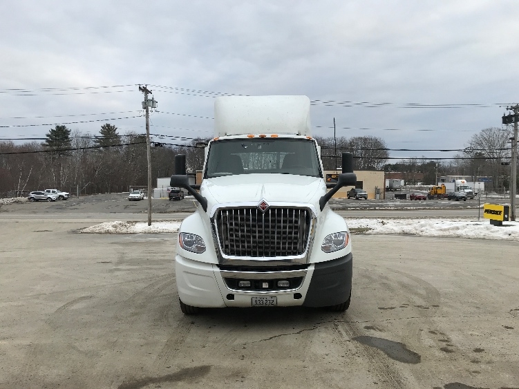 2020 International LT in Londonderry, NH — photo 2