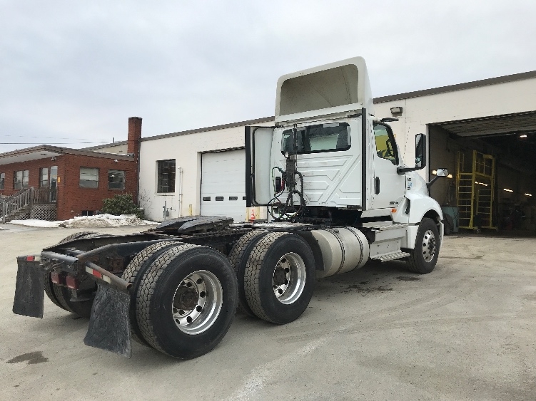2020 International LT in Londonderry, NH — photo 7