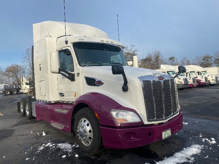 2020 Peterbilt 579