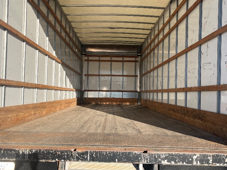 2021 International MV in Ocala, FL — photo 10