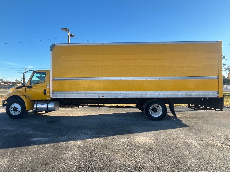 2021 International MV in Ocala, FL — photo 4