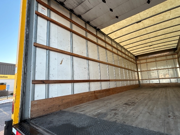 2021 International MV in Davenport, IA — photo 10