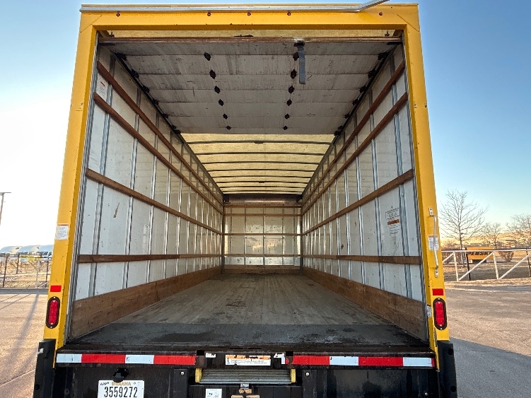 2021 International MV in Davenport, IA — photo 8