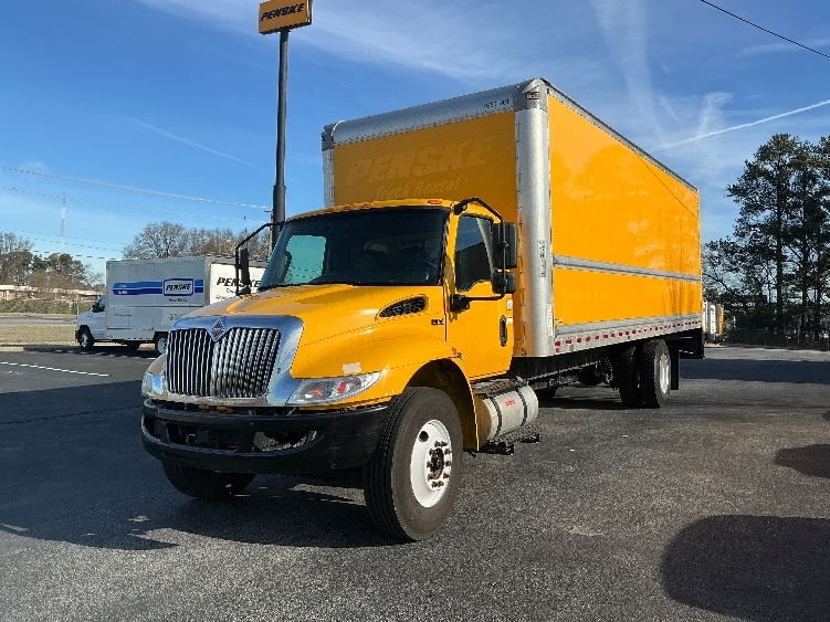 2021 International MV in Spartanburg, SC — photo 3