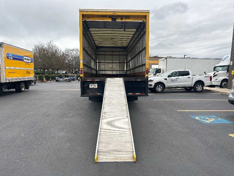 2021 International MV in Clackamas, OR — photo 9