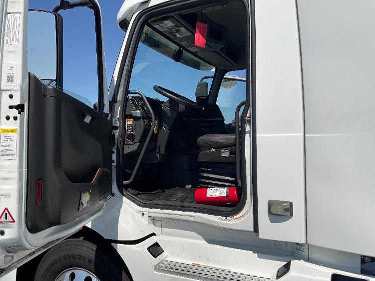 2020 Volvo in Stockton, CA — photo 9