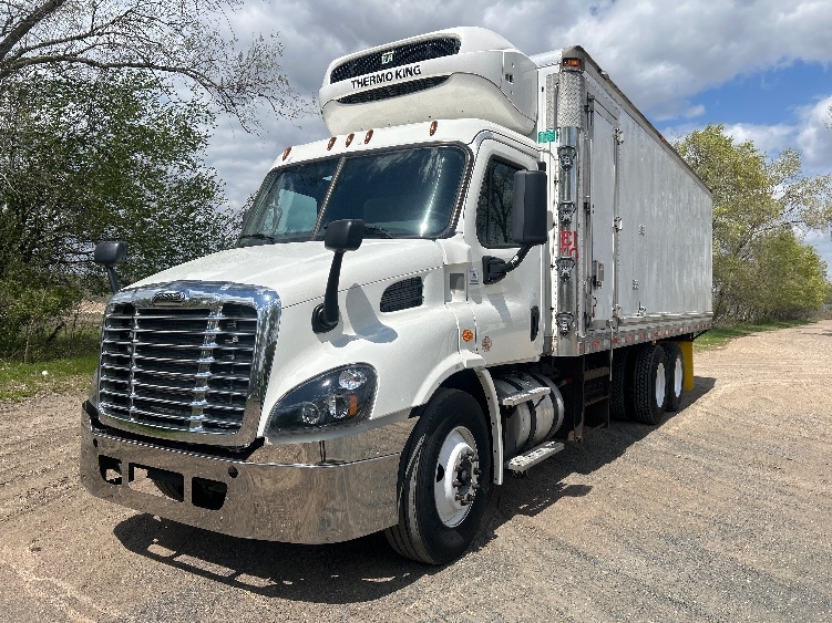 2018 Freightliner in Eau Claire, WI — photo 3