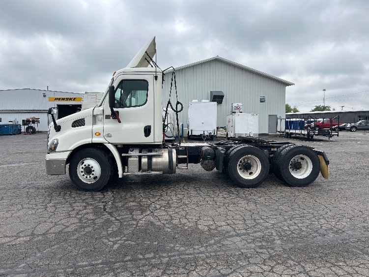 2019 Freightliner Cascadia in Piqua, OH — photo 4
