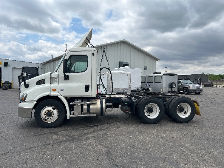 2019 Freightliner Cascadia in Piqua, OH — photo 4