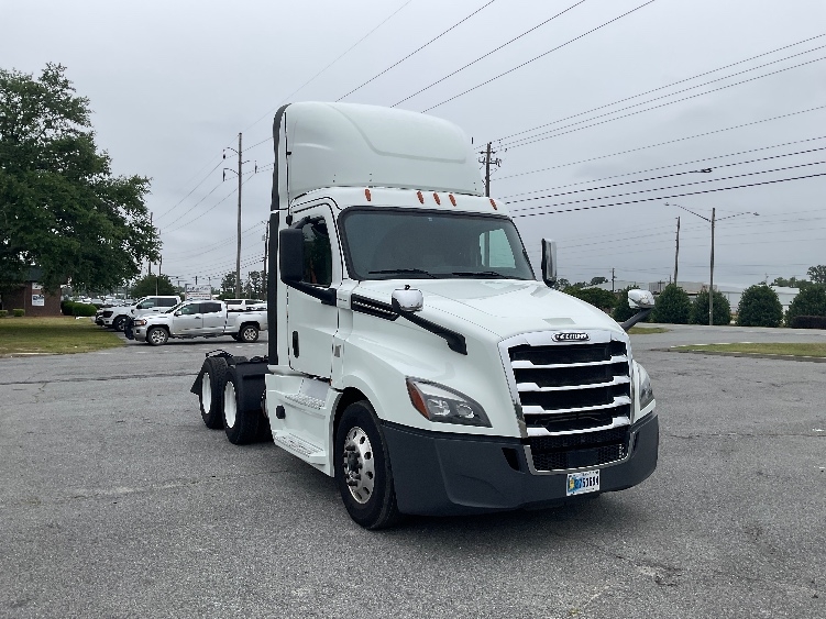 2020 Freightliner Cascadia