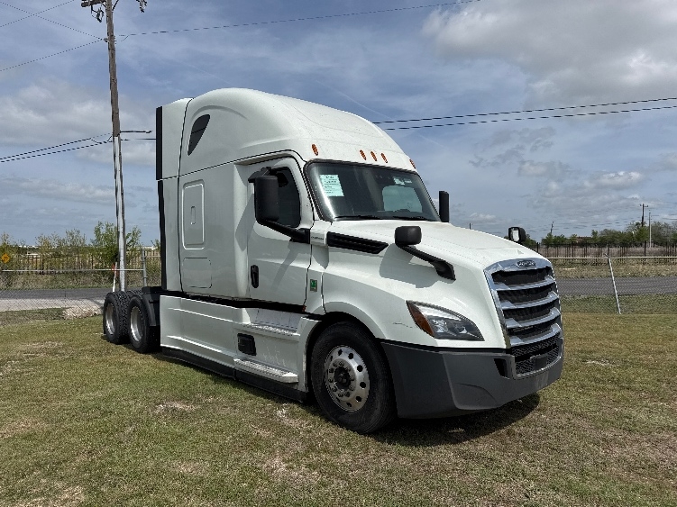 2021 Freightliner Cascadia